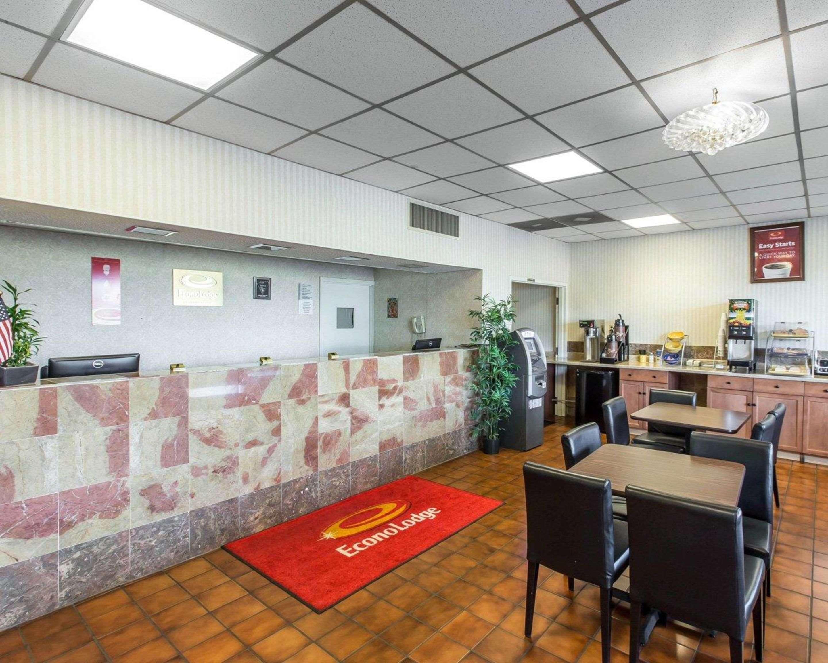 Econo Lodge Calhoun Εξωτερικό φωτογραφία