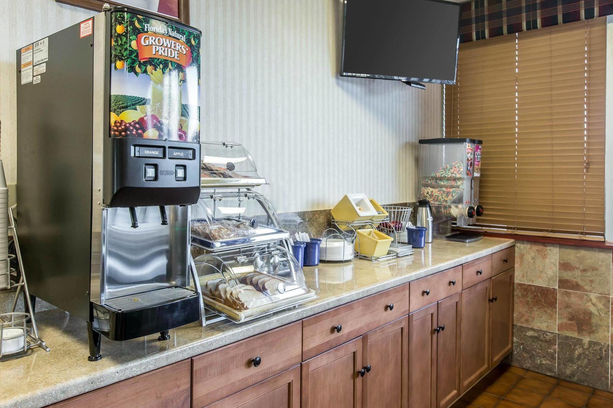 Econo Lodge Calhoun Εξωτερικό φωτογραφία